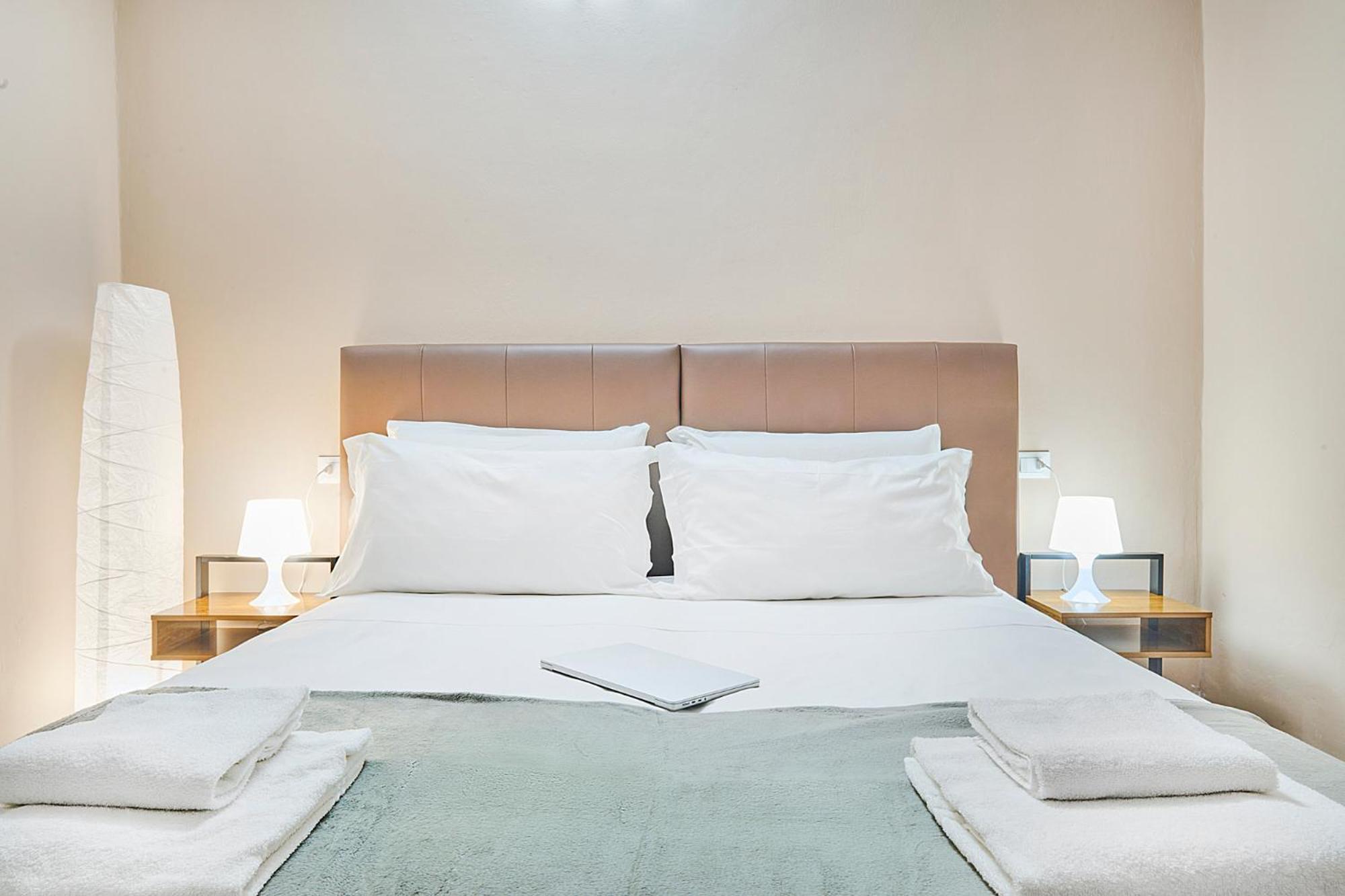 Cattaleya Rooms ฟลอเรนซ์ ภายนอก รูปภาพ