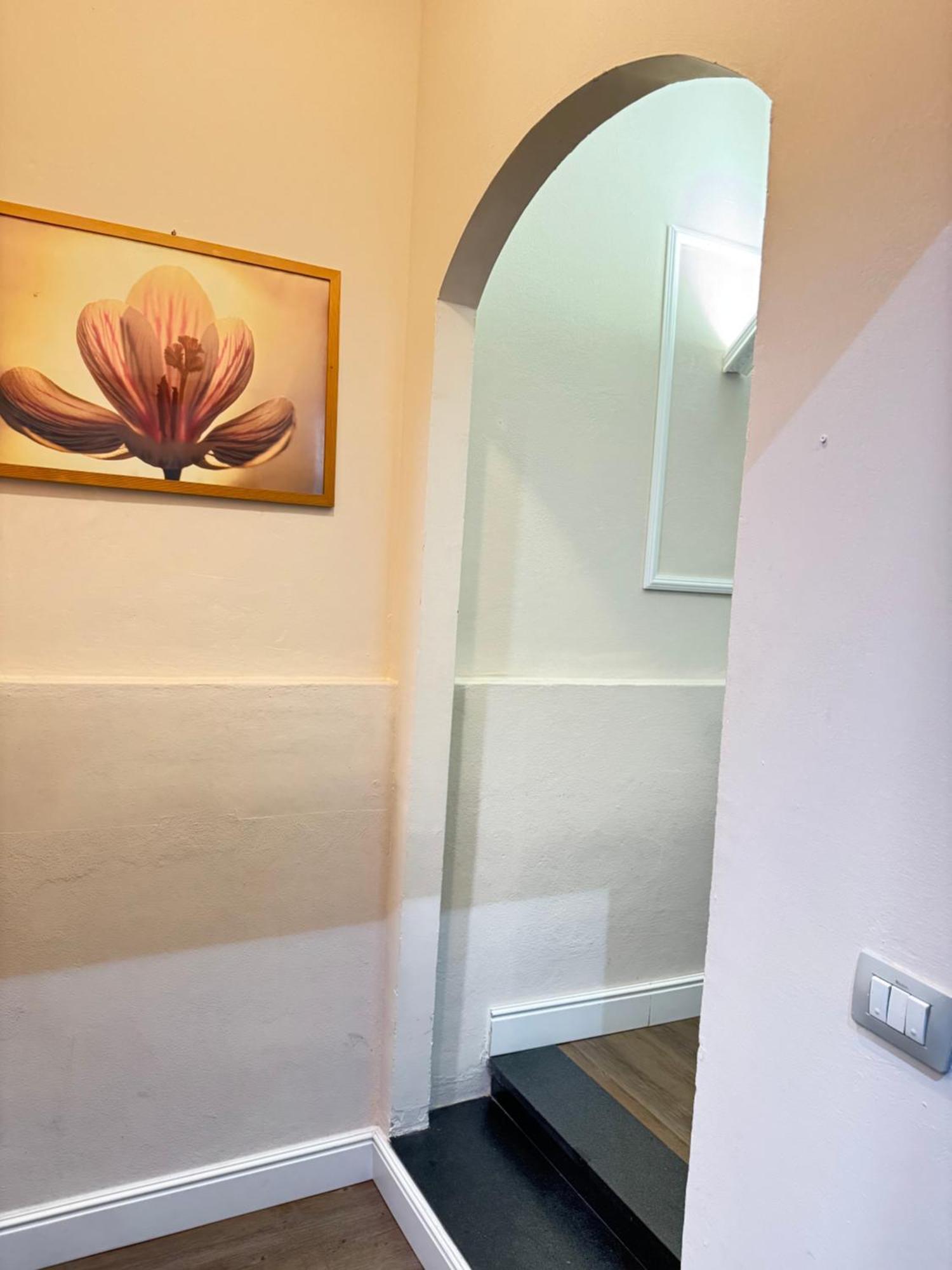 Cattaleya Rooms ฟลอเรนซ์ ภายนอก รูปภาพ